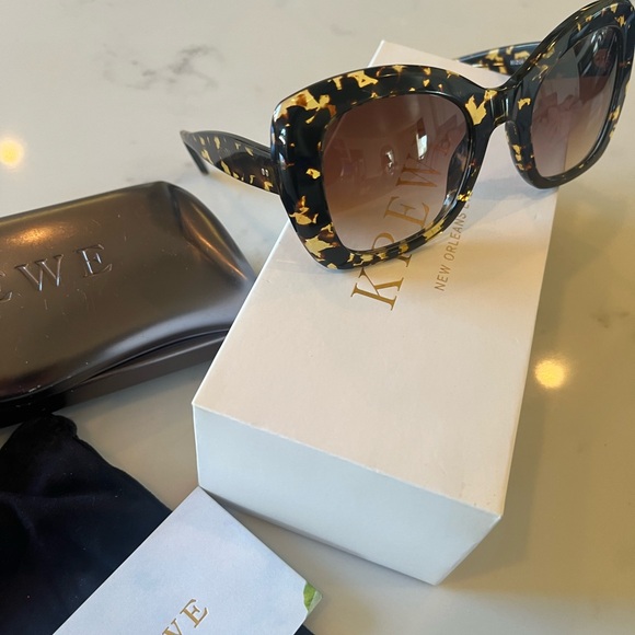 KREWE Tortoise Shell Sunglasses - Picture 4 of 5